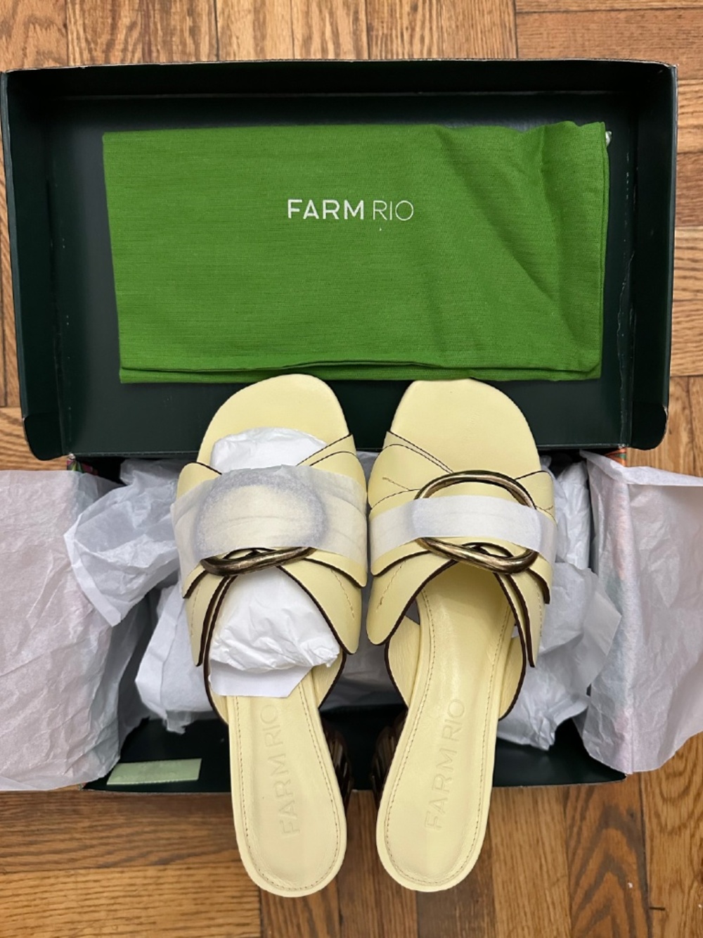 Farm Rio Banana Yellow Daisy Heeled Mule - Picture 7 of 12
